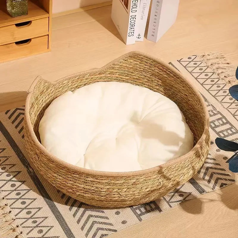 Handwoven Cattail Straw Cat Nest Bed