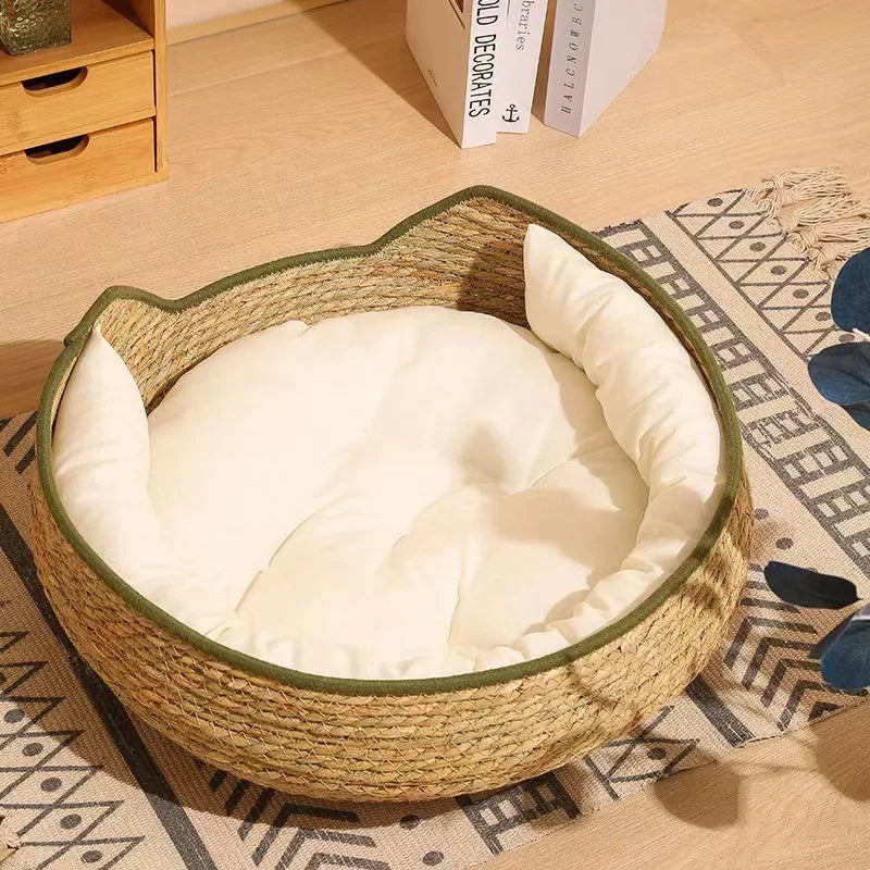 Handwoven Cattail Straw Cat Nest Bed